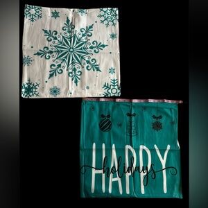 NWOT Turquoise Green Christmas Themed Zippered Pillow Covers 20”